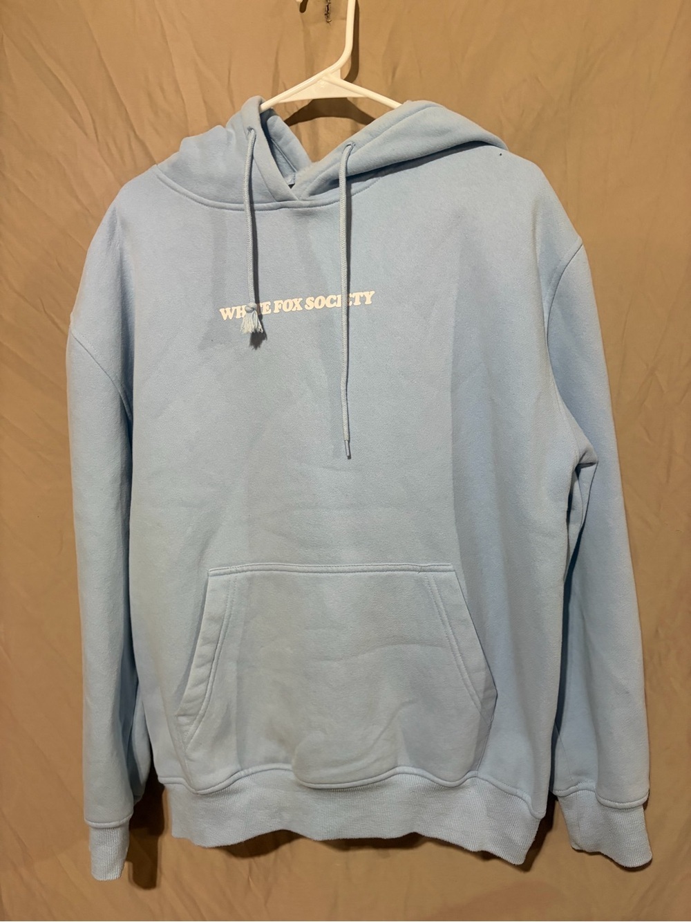 White fox sweatshirt